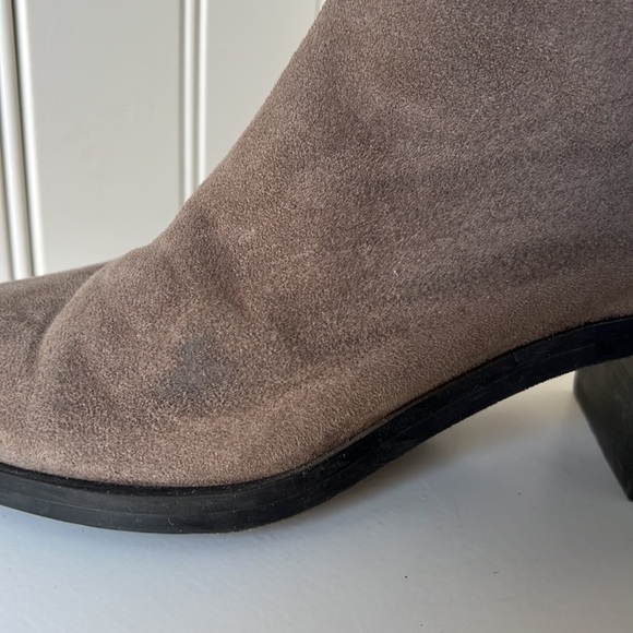 Abound Brown Faux Suede Booties Size 7 - Picture 6 of 14